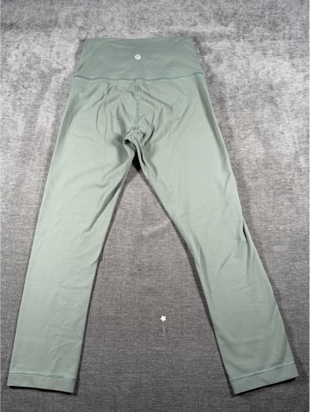 Lululemon Align High-Rise Yoga Leggings in Sage Green - Picture 5 of 8